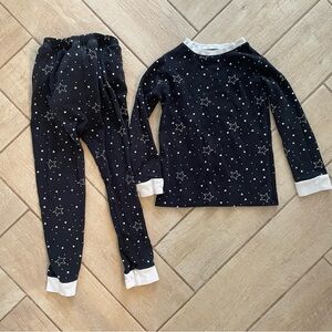 Peejamas black star print pajamas size 5T